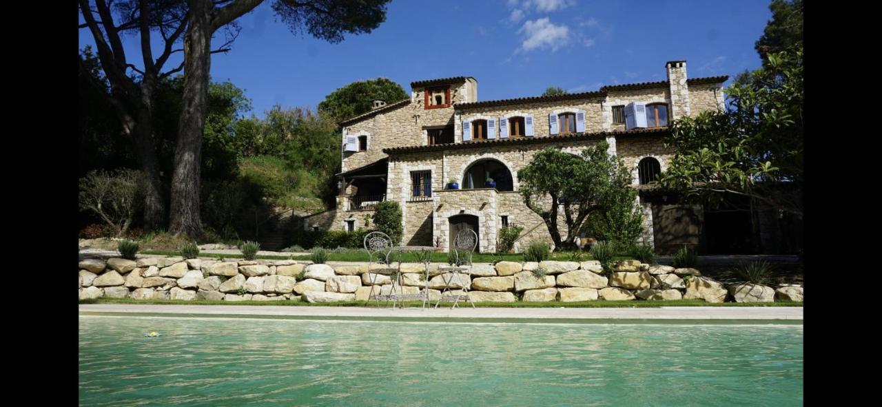 B&B Oasis Des Lavandes - Chambre Coqueliot Villeneuve-lès-Avignon Εξωτερικό φωτογραφία