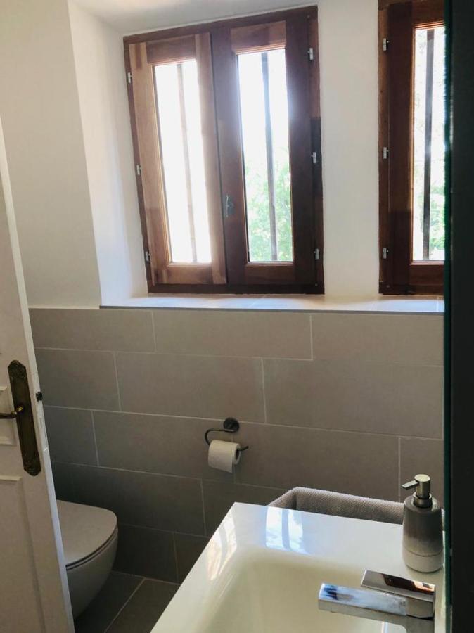 B&B Oasis Des Lavandes - Chambre Coqueliot Villeneuve-lès-Avignon Εξωτερικό φωτογραφία